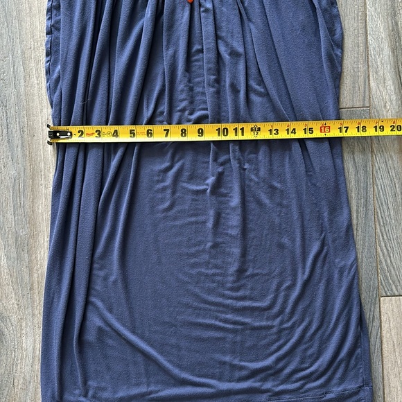 BCBG Medium Dress - Picture 4 of 4
